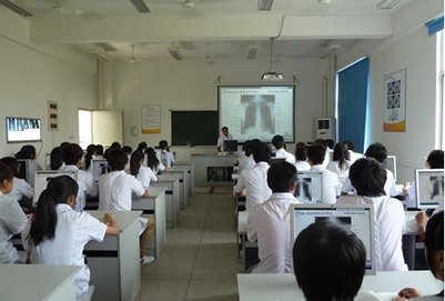 青海衛(wèi)生職業(yè)技術(shù)學院2022年是幾專