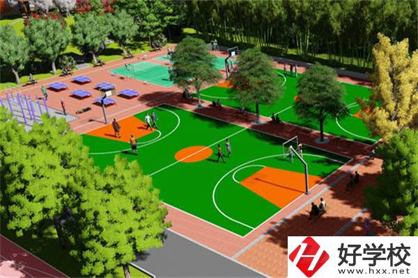 湘潭湘鋼高級(jí)技工學(xué)校有多少學(xué)生？招生規(guī)模如何？