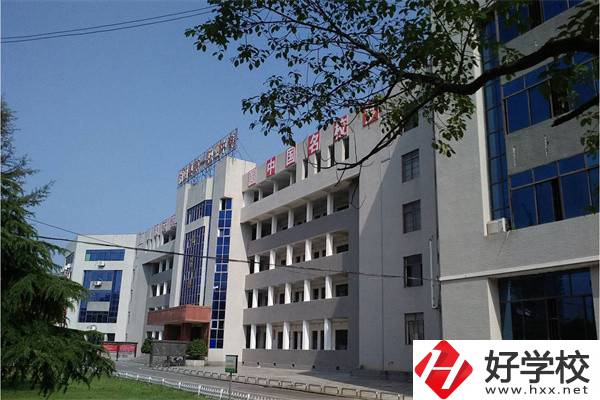 岳陽(yáng)有哪些示范中專推薦？有什么辦學(xué)優(yōu)勢(shì)？