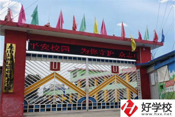 龍山縣誠(chéng)信職業(yè)技術(shù)學(xué)校有升學(xué)班嗎？升學(xué)率是多少？