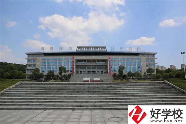 岳陽(yáng)有沒有五年制大專？有哪些五年制專業(yè)？