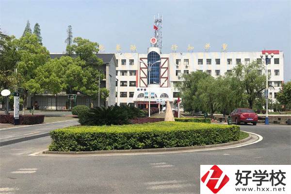 湘潭設(shè)有大專中職部的學(xué)校有哪些？有什么辦學(xué)特色？