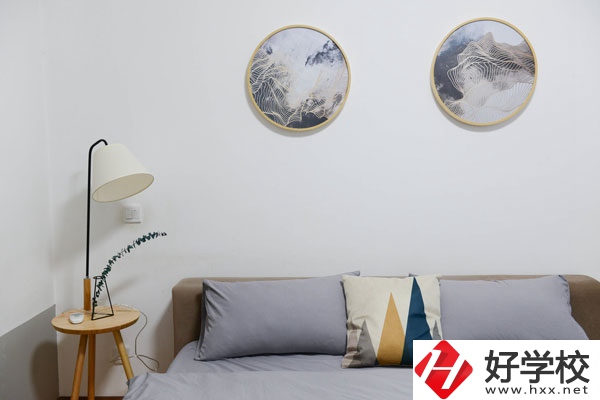 郴州科龍職業(yè)技術(shù)學(xué)校宿舍怎么樣？環(huán)境好不好？