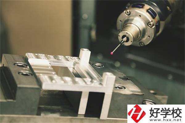 衡陽技校排名前三的專業(yè)是什么？好就業(yè)嗎？