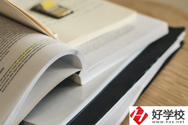 衡陽計算機學(xué)校計算機專業(yè)好不好？