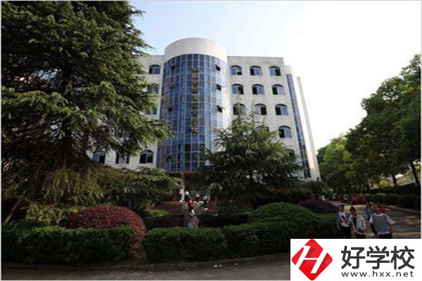 湖南排名前三的藝術(shù)中專是哪些？藝術(shù)專業(yè)可以升學(xué)嗎？