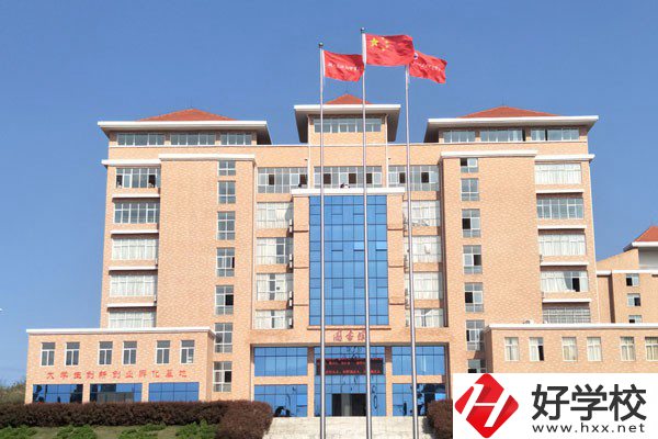 湖南瀟湘技師學院圖書館