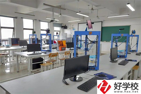 永州方政職業(yè)技術(shù)學校實訓(xùn)室