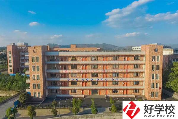 邵陽學(xué)幼兒保育專業(yè)推薦哪些學(xué)校？學(xué)費(fèi)貴嗎？