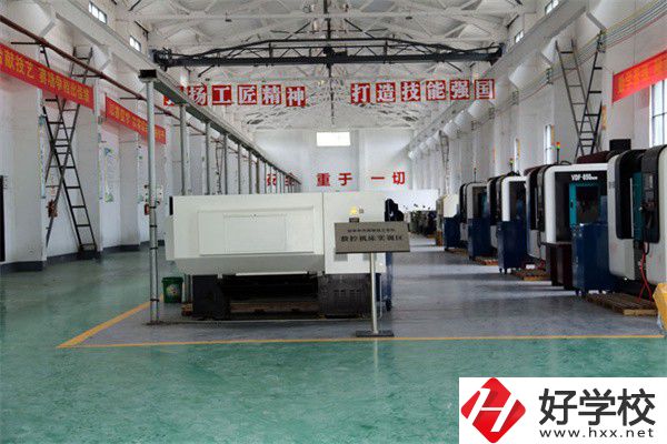 張家界有哪些公辦技校？公辦技校免學費嗎？