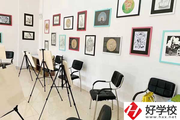 長(zhǎng)沙拔萃中等職業(yè)學(xué)校怎么樣，獲得過(guò)哪些榮譽(yù)？