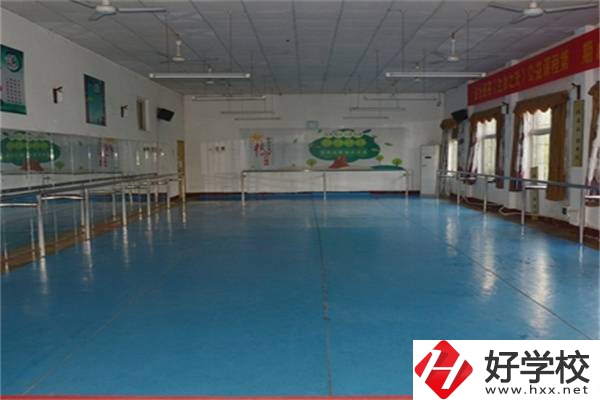 湘潭最好的民辦職高是哪所？職高值得就讀嗎？