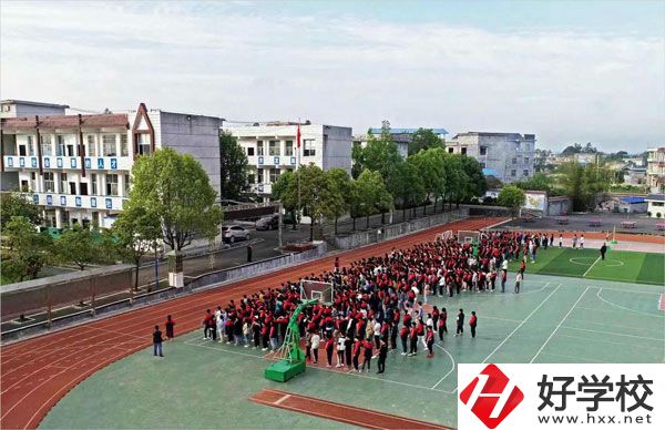 龍山縣第一職業(yè)中學(xué)有哪些重點專業(yè)？容易就業(yè)嗎？