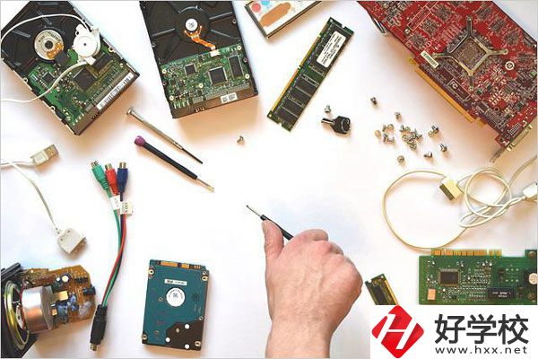 懷化工業(yè)技校有哪些專業(yè)可以選擇？