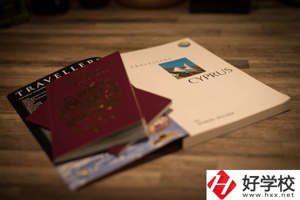 湖南省岳陽(yáng)縣職業(yè)中等專業(yè)學(xué)校位置在哪里？校園環(huán)境怎么樣？