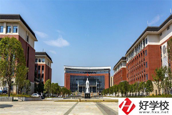 永州有中職部的大專有哪幾所？收費(fèi)標(biāo)準(zhǔn)是多少？