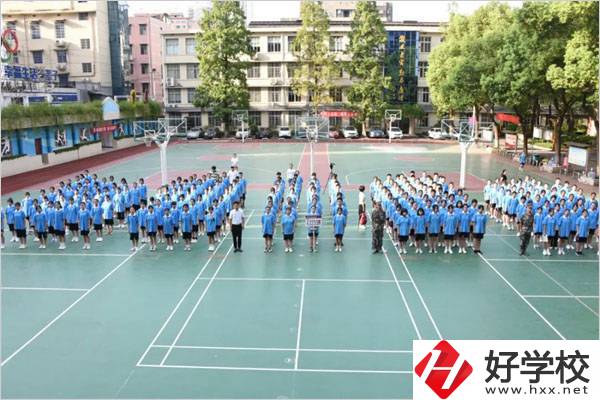 長沙財經(jīng)學校有五年制大專班嗎？能選什么專業(yè)？
