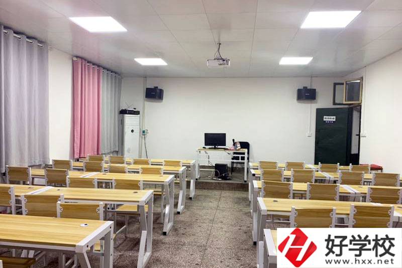 邵陽市創(chuàng)新職業(yè)技術(shù)學(xué)校怎么樣？辦學(xué)特色是什么？