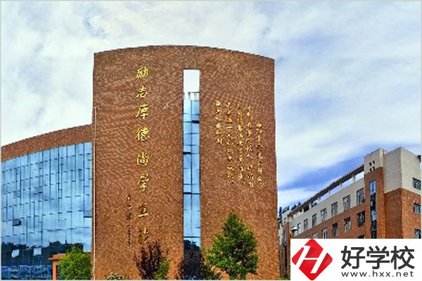 在桂東縣職業(yè)教育中心學(xué)汽修怎么樣？