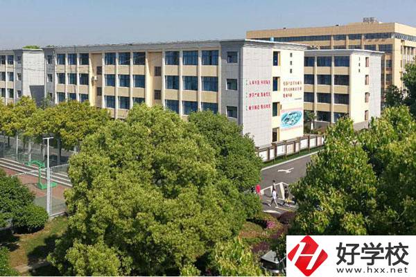岳陽十五歲可以上中專嗎？有什么中專推薦？