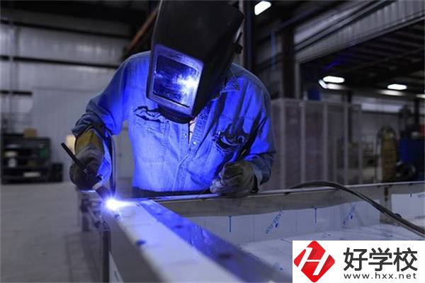 郴州有學電焊專業(yè)的學校嗎？就業(yè)薪資高嗎？