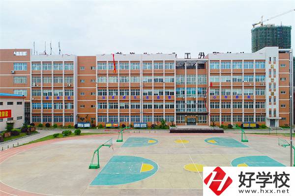 湖南有哪些推薦的民辦中專？特色專業(yè)是什么？