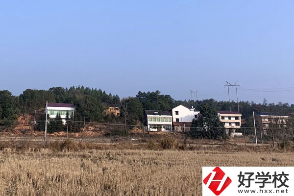 永州市工商職業(yè)中專有哪些專業(yè)？
