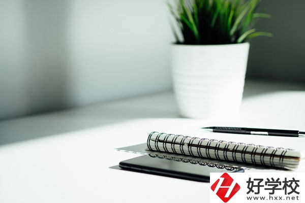 湖南省道縣師范學校好不好？什么專業(yè)女生最多？