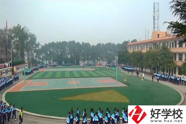 懷化分?jǐn)?shù)低可以讀的公辦中專有哪些？專業(yè)好就業(yè)嗎？