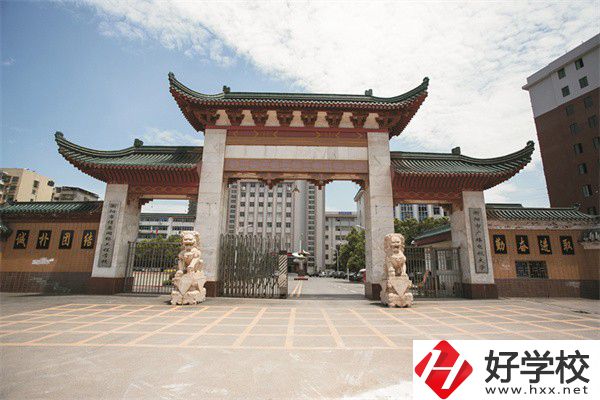 衡陽市信息網(wǎng)絡(luò)工程學(xué)校有哪些專業(yè)？就業(yè)率高不高？