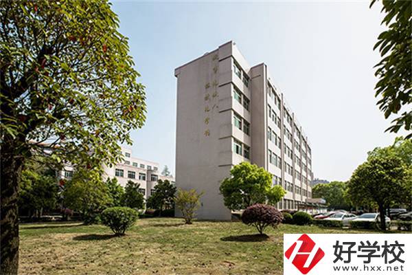 邵陽有沒有300分可以讀的公辦中職？有什么專業(yè)可以學(xué)？