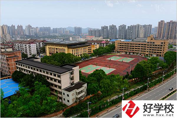 婁底市第一職業(yè)中學教學樓