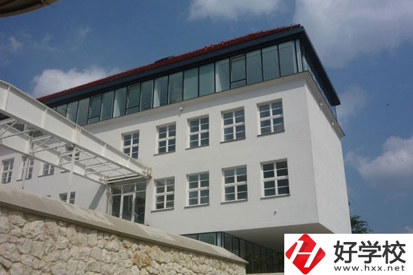 郴州市理工職業(yè)技術(shù)學(xué)校怎么樣？有哪些辦學(xué)特色？