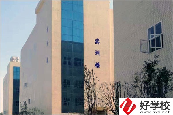 想在湖南省就讀技工學(xué)校，建議看看這幾所