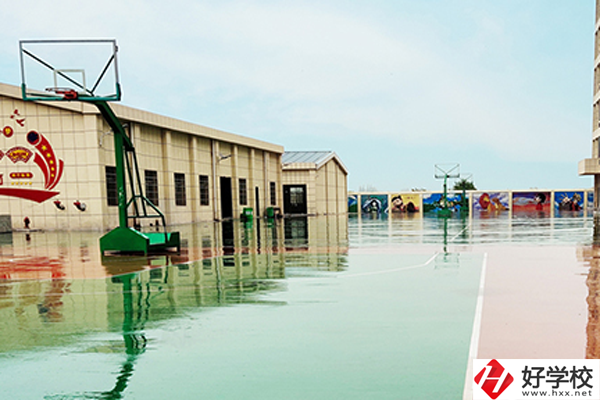 岳陽市江南通信職業(yè)學(xué)校有哪些專業(yè)？就業(yè)如何？