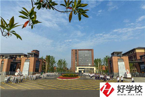 常德汽車機電學校的學校設(shè)施怎么樣？就業(yè)前景如何？