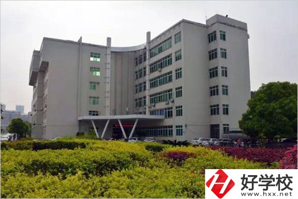 懷化有沒有五年制大專？可以學哪些專業(yè)？