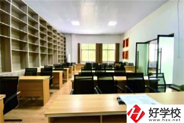 邵陽共有多少所職高可以選擇？哪所辦學(xué)條件最好？