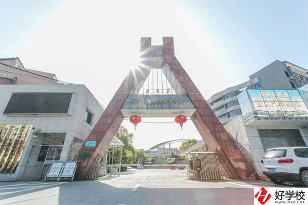 株洲面向全國招生的中專有哪些？有什么辦學(xué)特色？