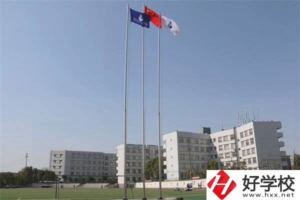 湖南的高中包括職高嗎？有優(yōu)質(zhì)職高可以推薦嗎？