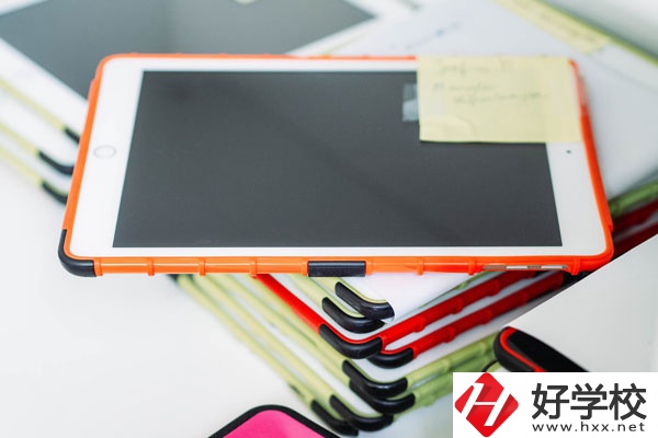 永興縣職業(yè)中專學(xué)校航空服務(wù)專業(yè)怎么樣？