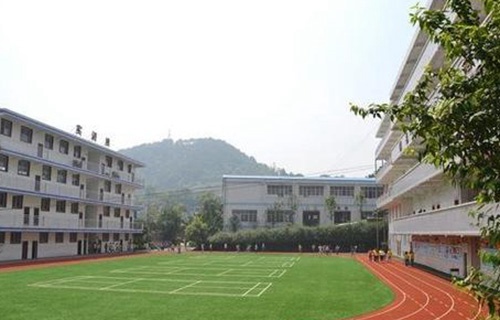 鄆城縣機電職業(yè)學校