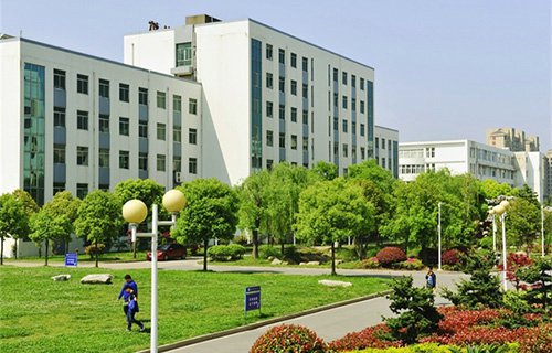 興化市職工中等專業(yè)學校