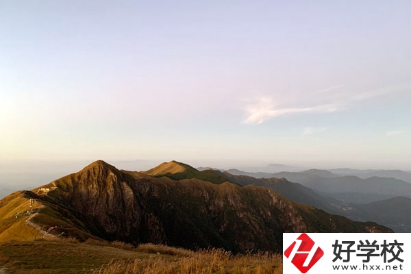 株洲人工智能職業(yè)技術(shù)學(xué)校怎么樣？從這五點(diǎn)來判斷