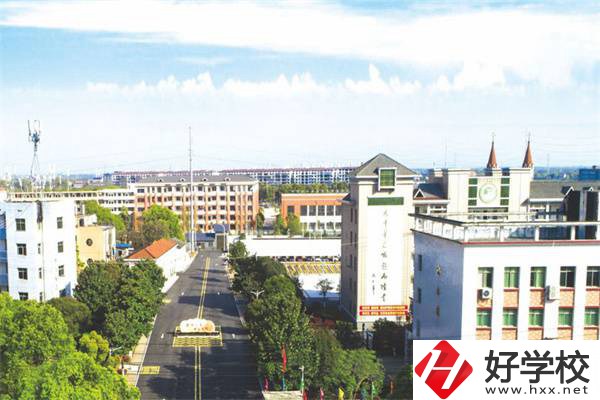湖南有幾所公辦衛(wèi)校？衛(wèi)校學(xué)生好就業(yè)嗎？