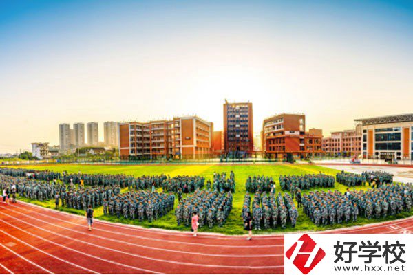新化縣楚怡工業(yè)學(xué)校有升學(xué)班嗎？升學(xué)率是多少？