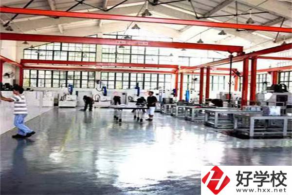 益陽最好的民辦技校是哪所？技校讀了有用嗎？