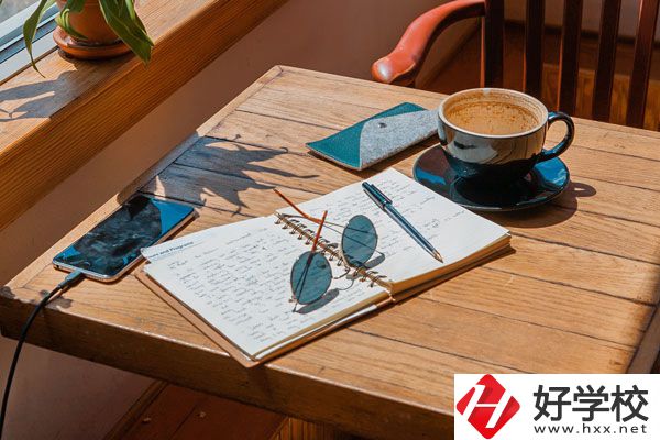 在永州什么學校可以讀學幼師專業(yè)？女生多嗎？