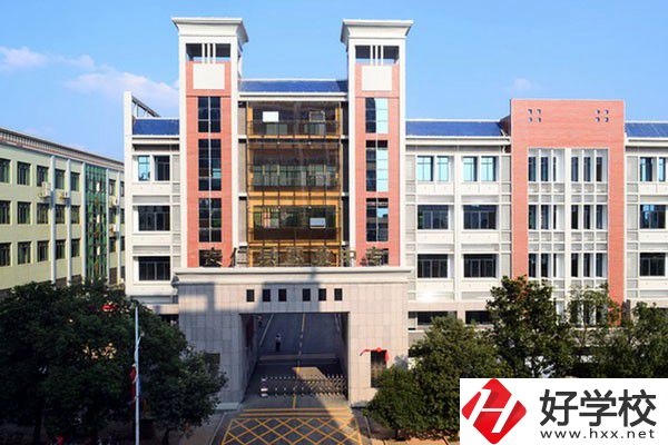 安仁職業(yè)中專怎么樣？有哪些辦學特色？