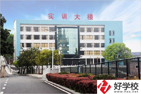衡山縣職業(yè)中等專業(yè)學校實訓(xùn)樓